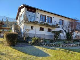 Maison 4 faces sur terrain de 3151m�

