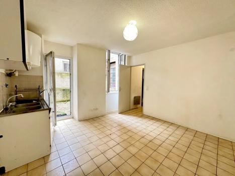 appartement,, rez-de-chauss�e ext�rieur
