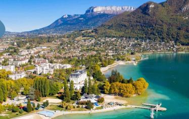 A SAISIR Bien d'exception ! A proximit� du centre-commercial Courrier et de la Gare d'Anne