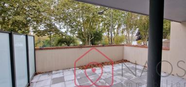 ORLEANS  appartement 87m� T4 terrasse vue Loire jardin arri�re 2 parkings

