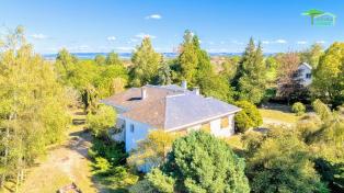 Proprit bourgeoise - Agglo RODEZ - 7800m2 Terrain
