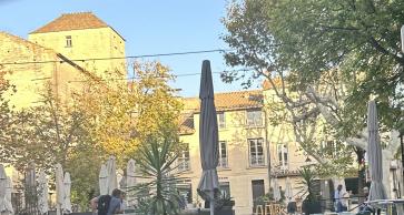 Centre de villeneuve SUBLIME T4 TERRASSE BBC  trenner PISCINE. BIEN D'EXCEPTION !!!
