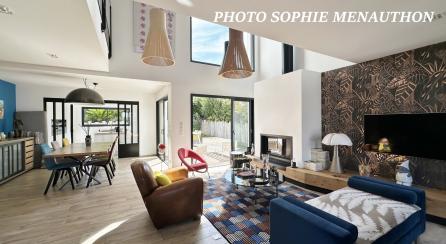 Proche des 5 CANTONS ET PLACE LAMOTHE BELLE VILLA D'ARCHITECTE DE type 4 pi�ces de 140 m2 sur u