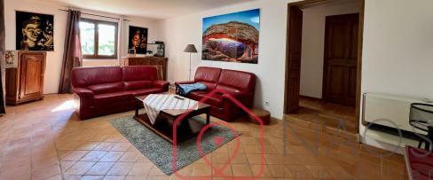 Villa 6 pi�ces plus d�pendance
