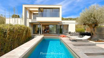 MATI�RES � R�VER �
