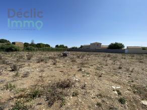 Terrain constructible viabilis hors lotissement
