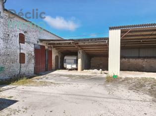 AUGE ST MEDARD 16170 Anciens chais en pierre
