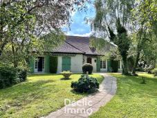 Maison, 190m2, plain-pied avec parc arbor et piscine

