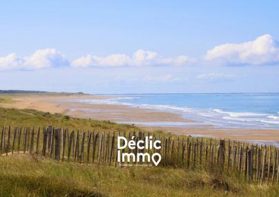 TerrainsViabilis�s � b�tir  - Longeville sur Mer- Proche du bourg 
