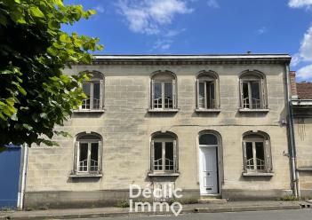  vendre maison de caractre en pierre avec dpendance  Bgles
