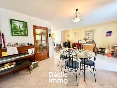 Montpellier, Saint Clement de Rivi�re,Maison F5 de 120 m�, avec garage et jardin de 1500m�
