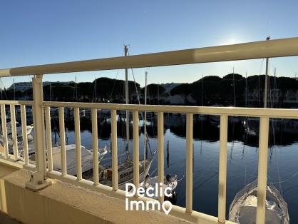 vasion de Luxe: Grau du Roi MARINA  38 m2 avec son appontement PLAGE SUD 
