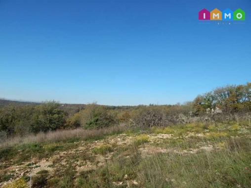 Terrain r�sidentiel de loisir de 1.2 ha
