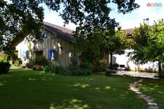Ancienne ferme r�nov�e avec g�tes
