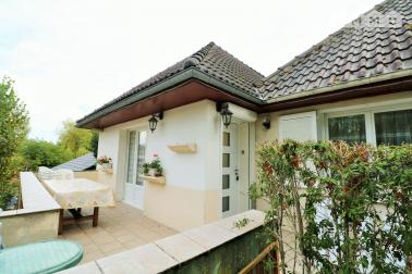 Agr�able maison avec g�tes attenants
