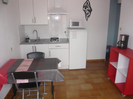 Appartement de plain pied, de type 2 de 28m� avec balcon
