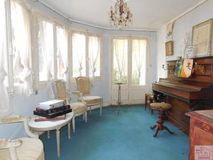 A VENDRE MAISON DE 329M� VILLEMUR/TARN

