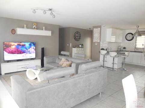 A VENDRE MAISON TYPE 5 DE PLAIN PIED LA-VILLE-DIEU-DU-TEMPLE (82290)
