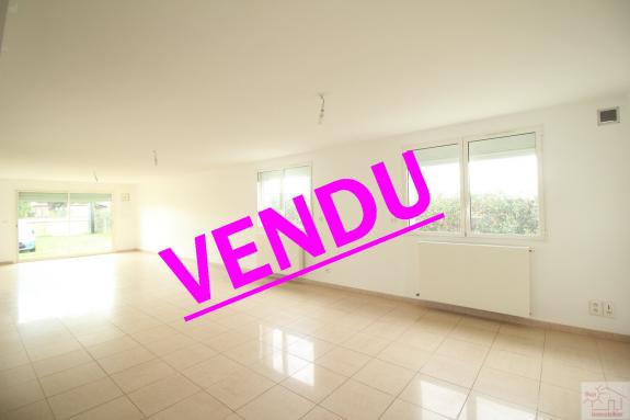 A VENDRE. MAISON DE TYPE 5 DE 184m�. PECHBONNIEU
