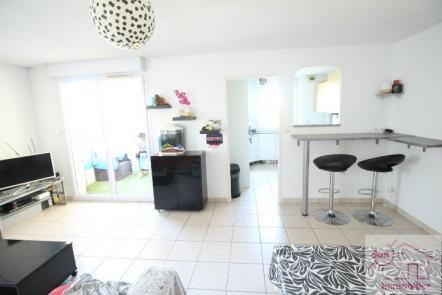  APPARTEMENT DE TYPE 3 SANS VIS A VIS AVEC GARAGE 
