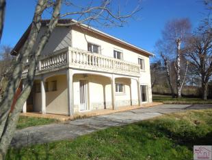 A VENDRE MAISON DE TYPE 6 DE 167m� AVEC GARAGE 
