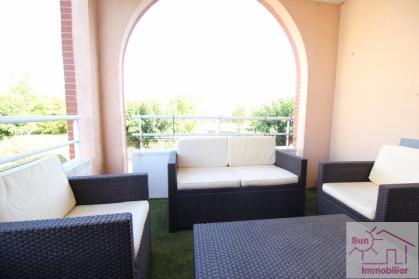  APPARTEMENT DE TYPE 3 SANS VIS A VIS AVEC GARAGE 

