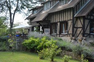 MAISON ATYPIQUE D'ARCHITECTE 10 Pi�ces

