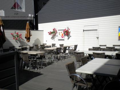 A vendre en centre ville Brasserie, Hotel, Bar, Pizzeria Murs et fond de commerce indissociable
