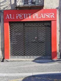 Local de 100m2 tout commerce
