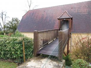 Rare, Tr�s bel immeuble locatif � Sarlat
