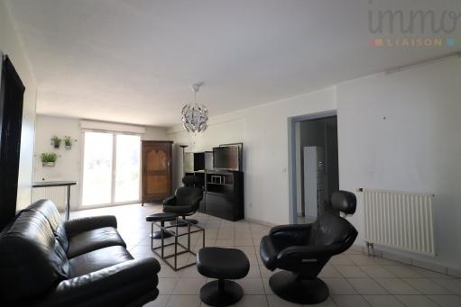 A d�battre Bel appartement au calme proche de toutes commodit�s

