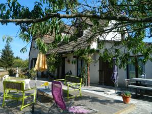 A vendre � Ligni�res tr�s belle maison en sortie de village
