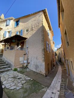Maison de village T4
