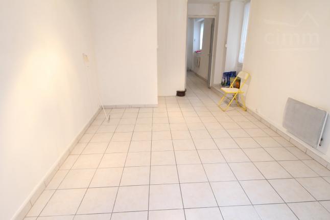 A vendre une maison enti�rement r�nov�e avec 4 chambres
