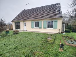 A 2' DE GISORS - PAVILLON DE PLAIN PIED 
