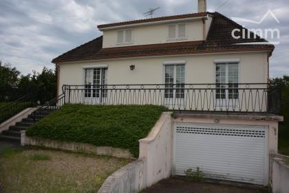 Maison 7 pi�ces des ann�es 70 
