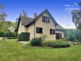 AUFFREVILLE BRASSEUIL - VASTE MAISON FAMILIALE
