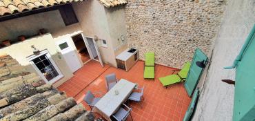 MAISON DE VILLAGE T5 AVEC GARAGE, PATIO ET TERRASSE
