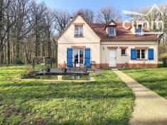 GISORS - Maison contemporaine en PARFAIT ETAT - CADRE IDEAL - VASTE JARDIN SANS VIS A VIS
