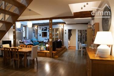 Maison de Ville de 210m� sur 3 niveaux

