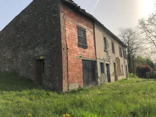 Corps de ferme � r�nover avec beau panorama
