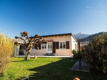 Charmante maison de plain pied � Chamb�ry.
