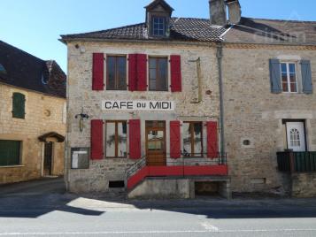 A vendre � Payrac (46350) Maison de ville 
