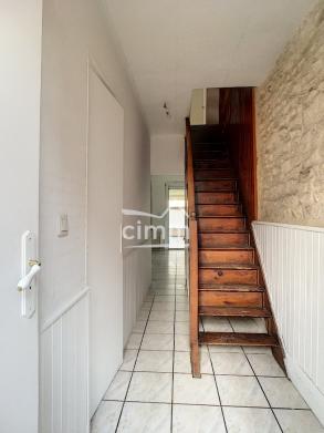 Maison Ch�lette sur Loing 45120 proche gare
