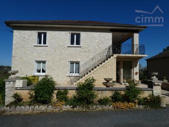 A vendre � Sarlat la Can�da (24200) maison individuelle double T4 avec terrain
