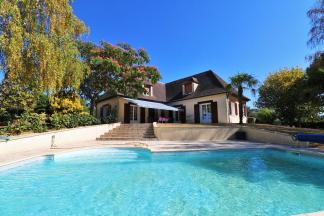 Superbe propri�t� de 280 m2 � Saint Hilaire-les-Andresis 45320
