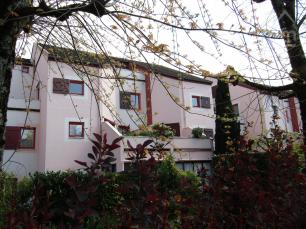 Appartement traversant de type 3 de 74m2 avec terrasse.
