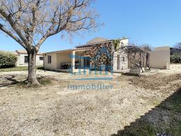 Villa 75 m� au calme sur une parcelle de 533 m�
