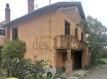 Deux maisons ind�pendantes sur terrain + 1 000m2 

