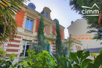 H�tel particulier proche MONTCHAT
